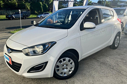 2014_hyundai_i20
