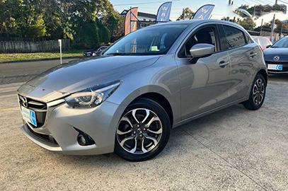 2016_mazda_mazda2
